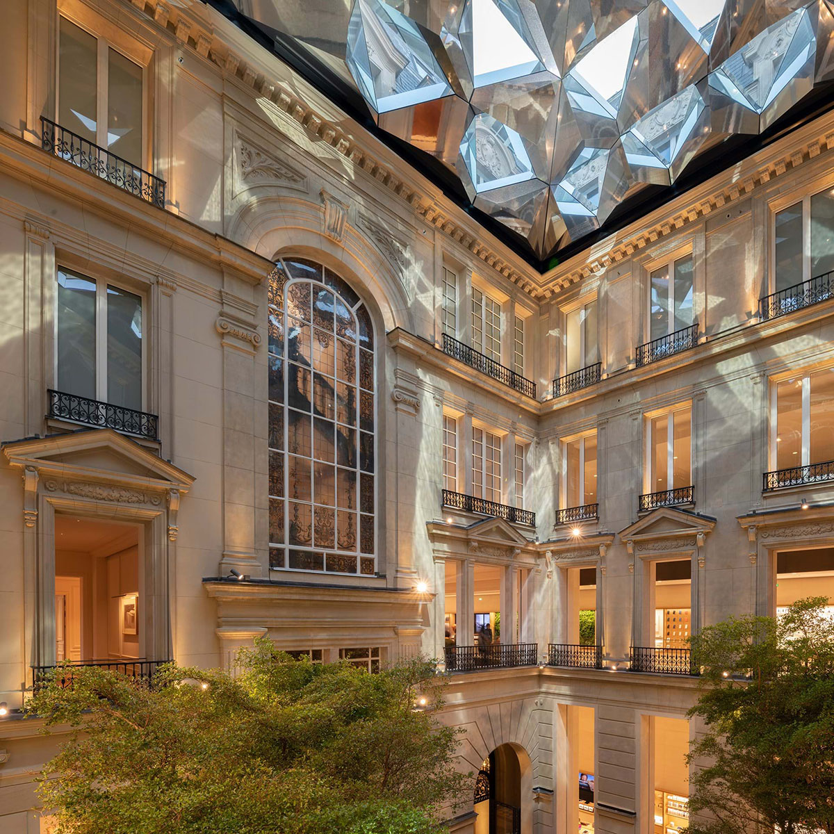 Foster + Partners' new Apple store addresses to Paris&rsquo; rich history