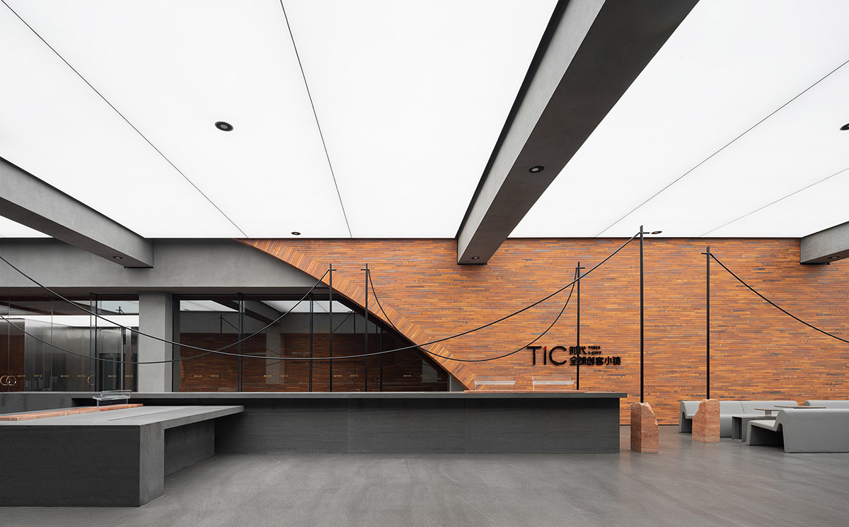 DOMANI completes TIC Art Center with red ceramic brick in Foshan 