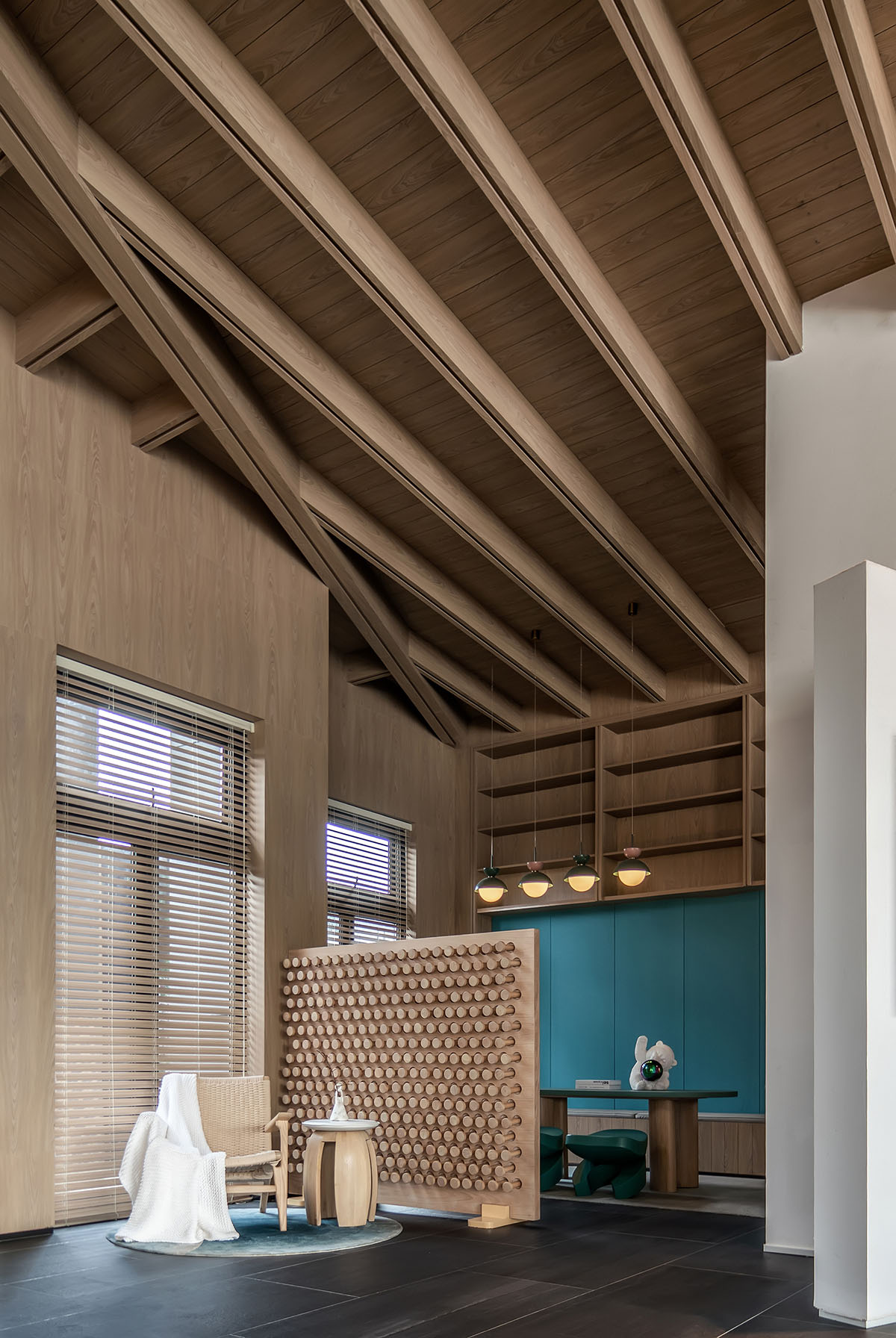 Das Design completes sales center in Zhanjiang, China