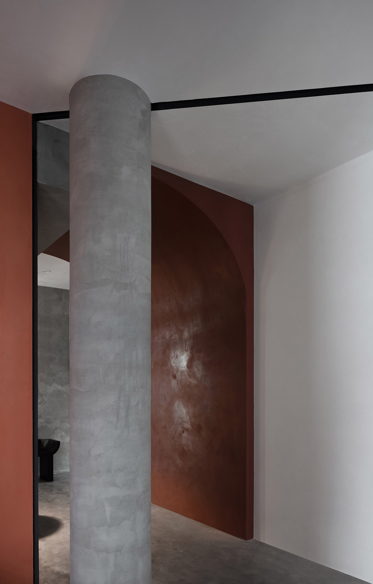 JG Phoenix creates paint-like interiors harmonized with geometric cut-outs for showroom in China