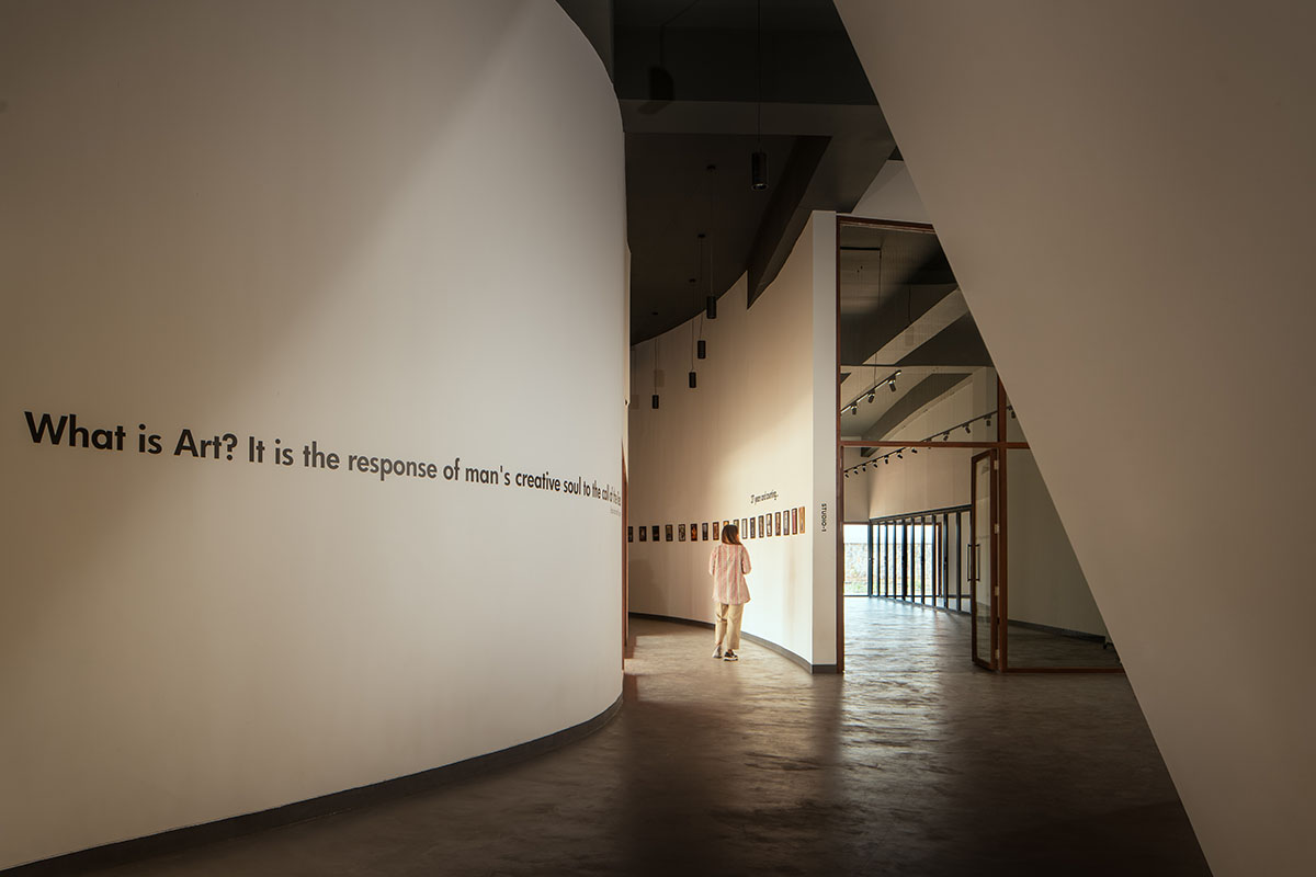 sP+a completes India's new arts centre, Hampi Art Labs, with sinuous concrete volume