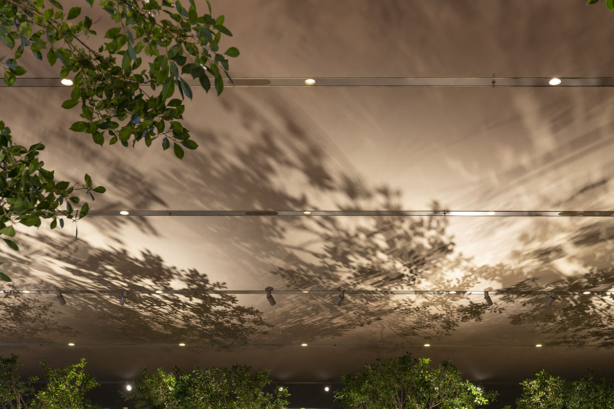 Foster + Partners designs new Apple store like a 