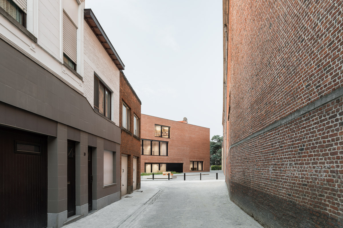 KAAN Architecten completes Library and Academy building for Performing ...