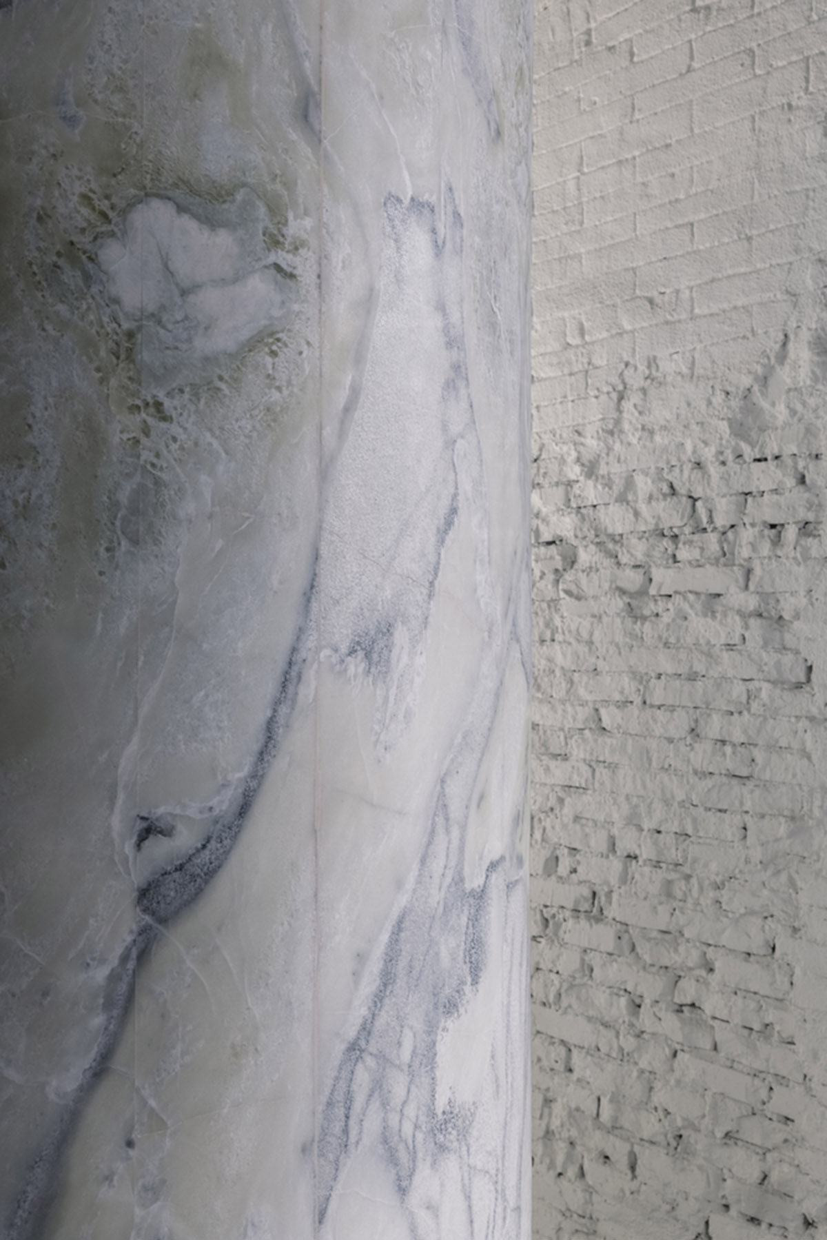 Atelier tao+c converts old residence into a store with free standing elements in Shanghai 