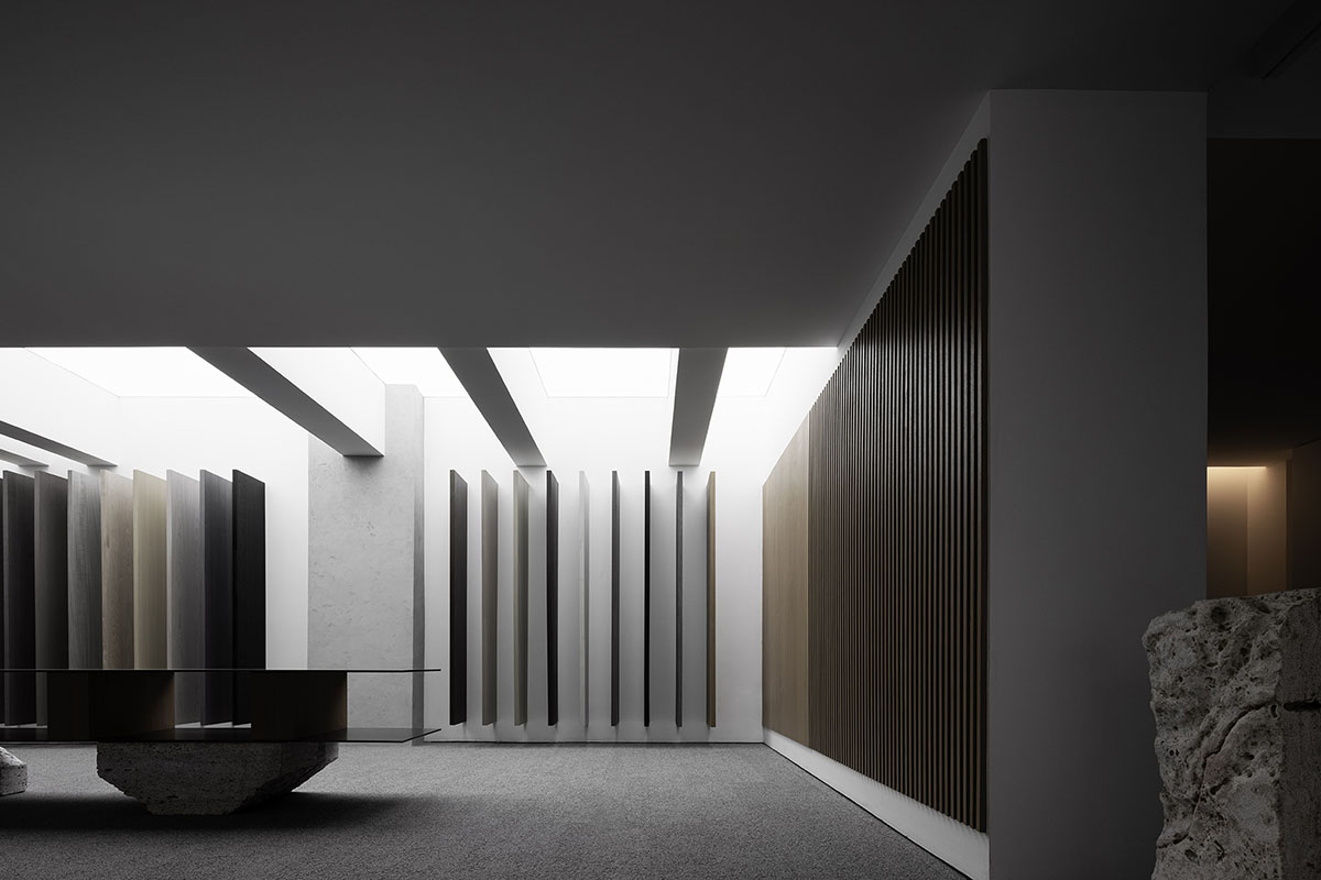 AD ARCHITECTURE creates artistic and warm interiors for JIEN Woodwork Showroom in China