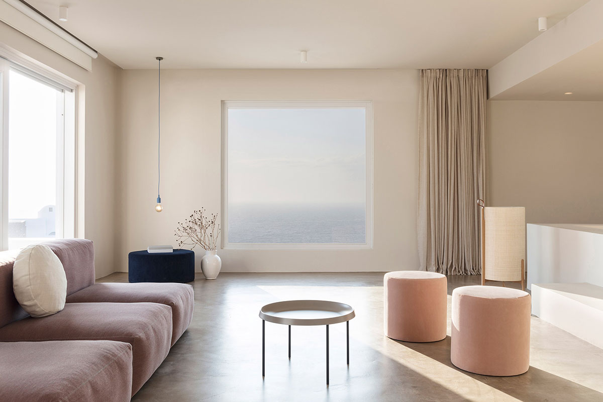 Kapsimalis Architects adds this summer villa featuring orthogonal lines to the Santorini Island