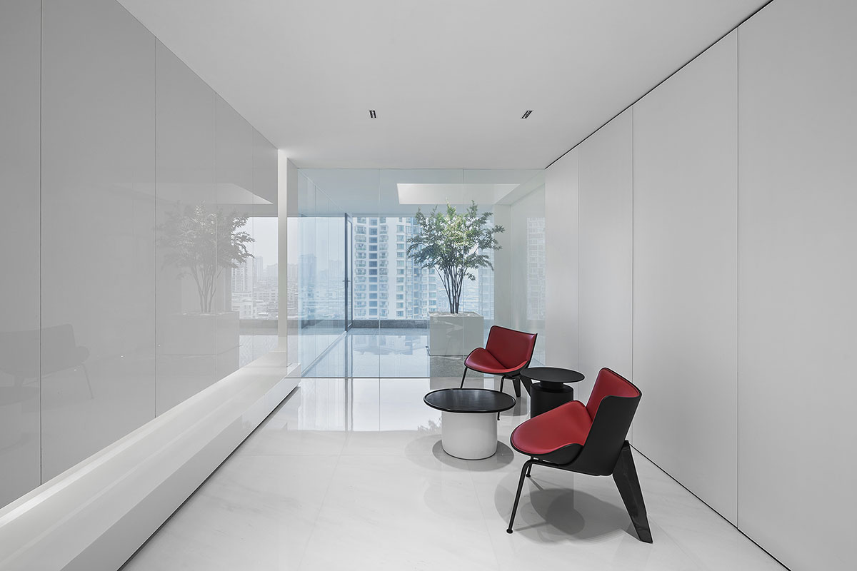 AD ARCHITECTURE designs a minimalist geometric house in Guangdong, China