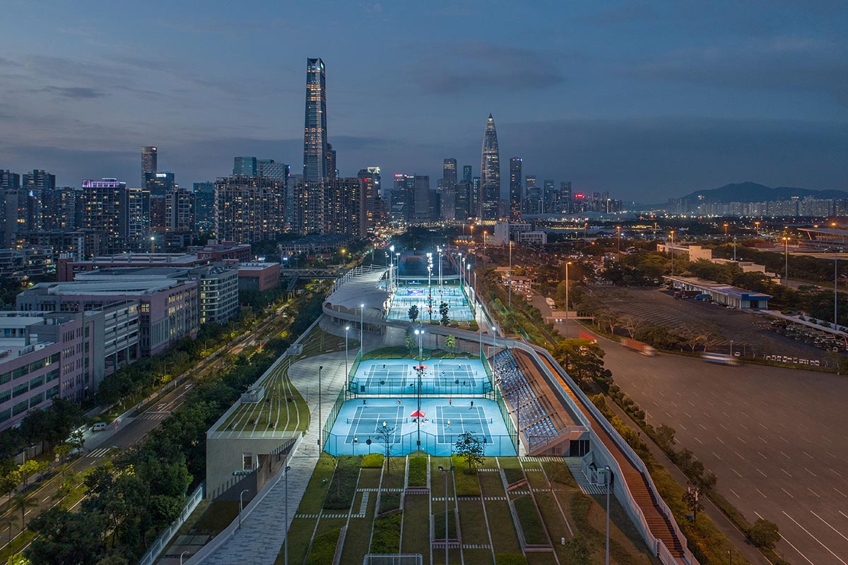 Crossboundaries converts old unused rooftop into a 1.2-km-long recreational urban strip in Shenzhen