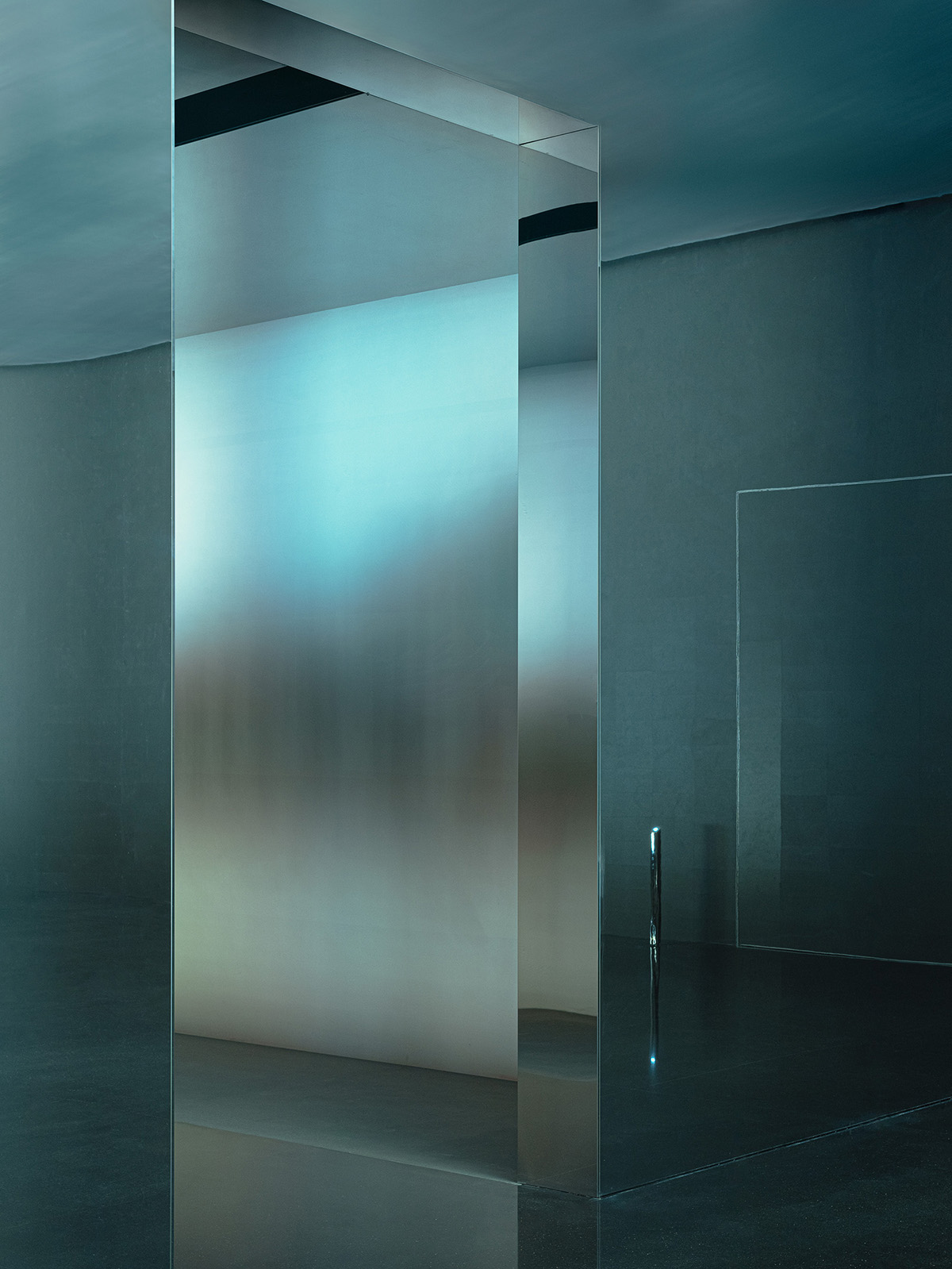 Various Associates completes exhibition center with golden façade in Shenzhen