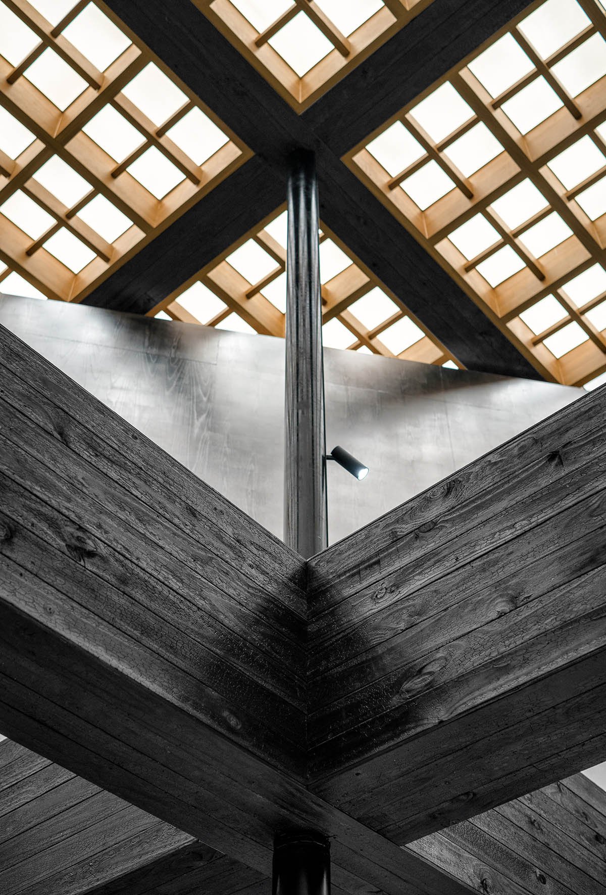 Vanke Nantou Gallery incorporates the collision of contemporary and historical spaces in Shenzhen