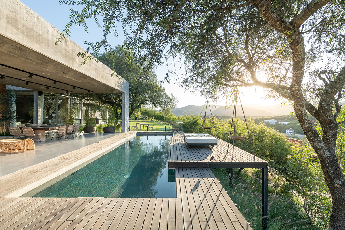 Estudio Herbera completes Casa En Mendiolaza in Córdoba, Argentina