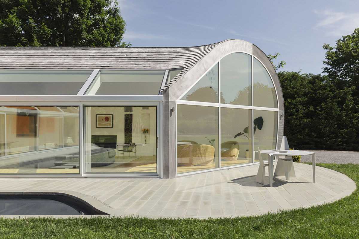 nea studio's cocoon-shaped residence in Long Island acts as a