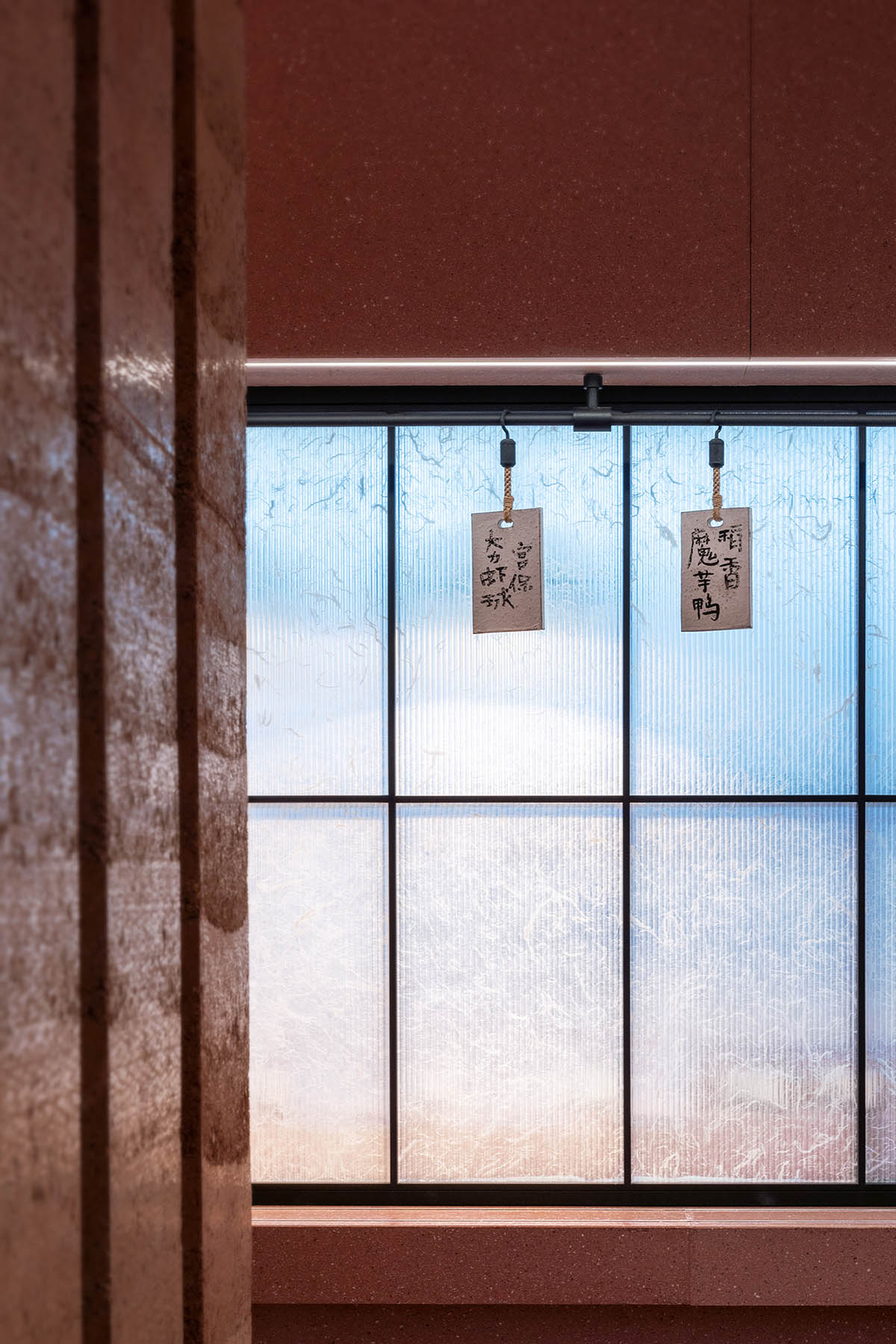 Nature Times Art Design completes farm to table restaurant with saturated color palette in Shenzhen