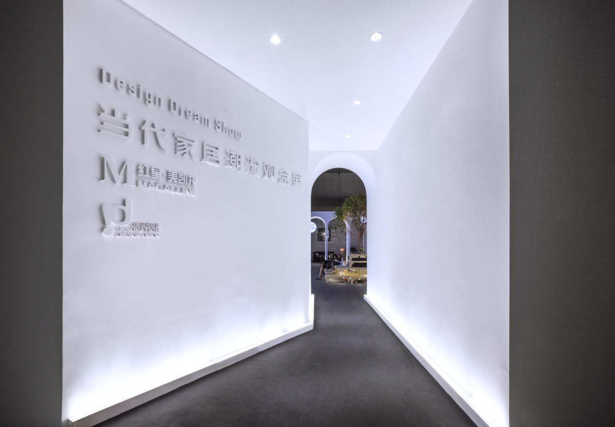 TOWOdesign completes exhibition space composed of different combinations of furnitures