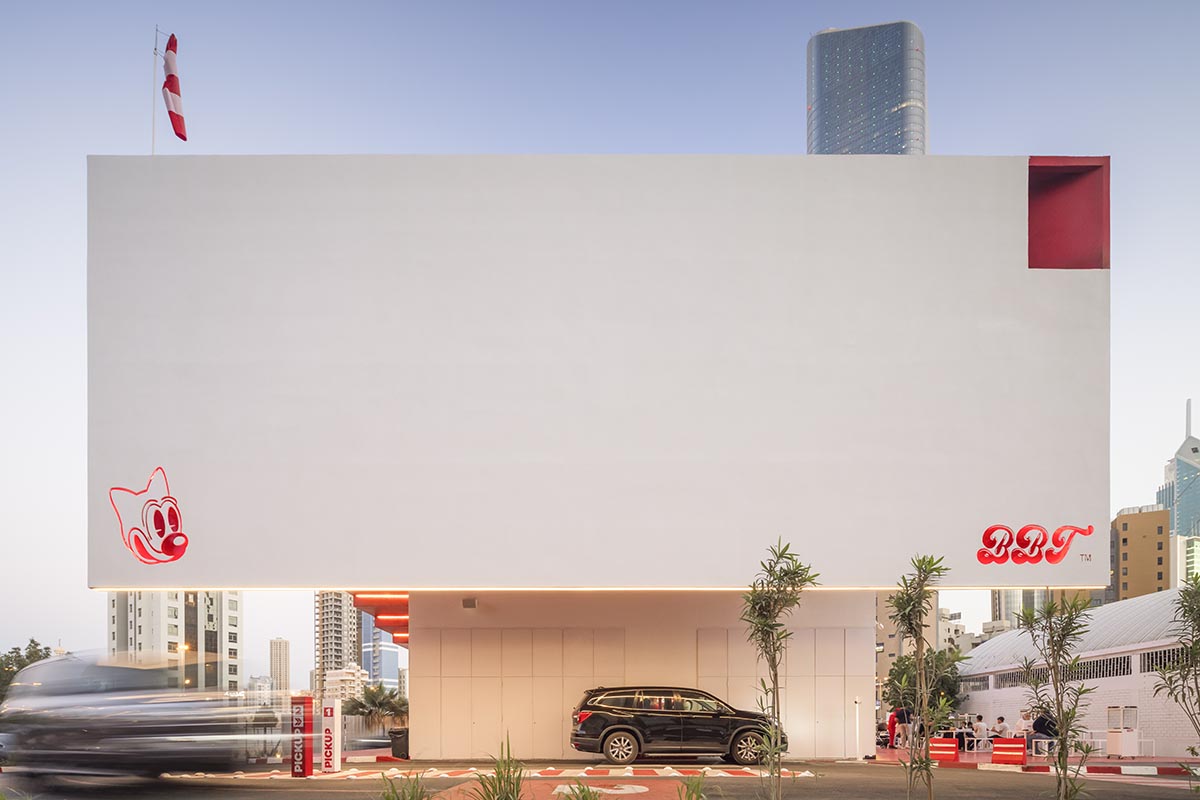 TAEP/AAP creates restaurant featuring a multifunctional grand canopy in Kuwait 