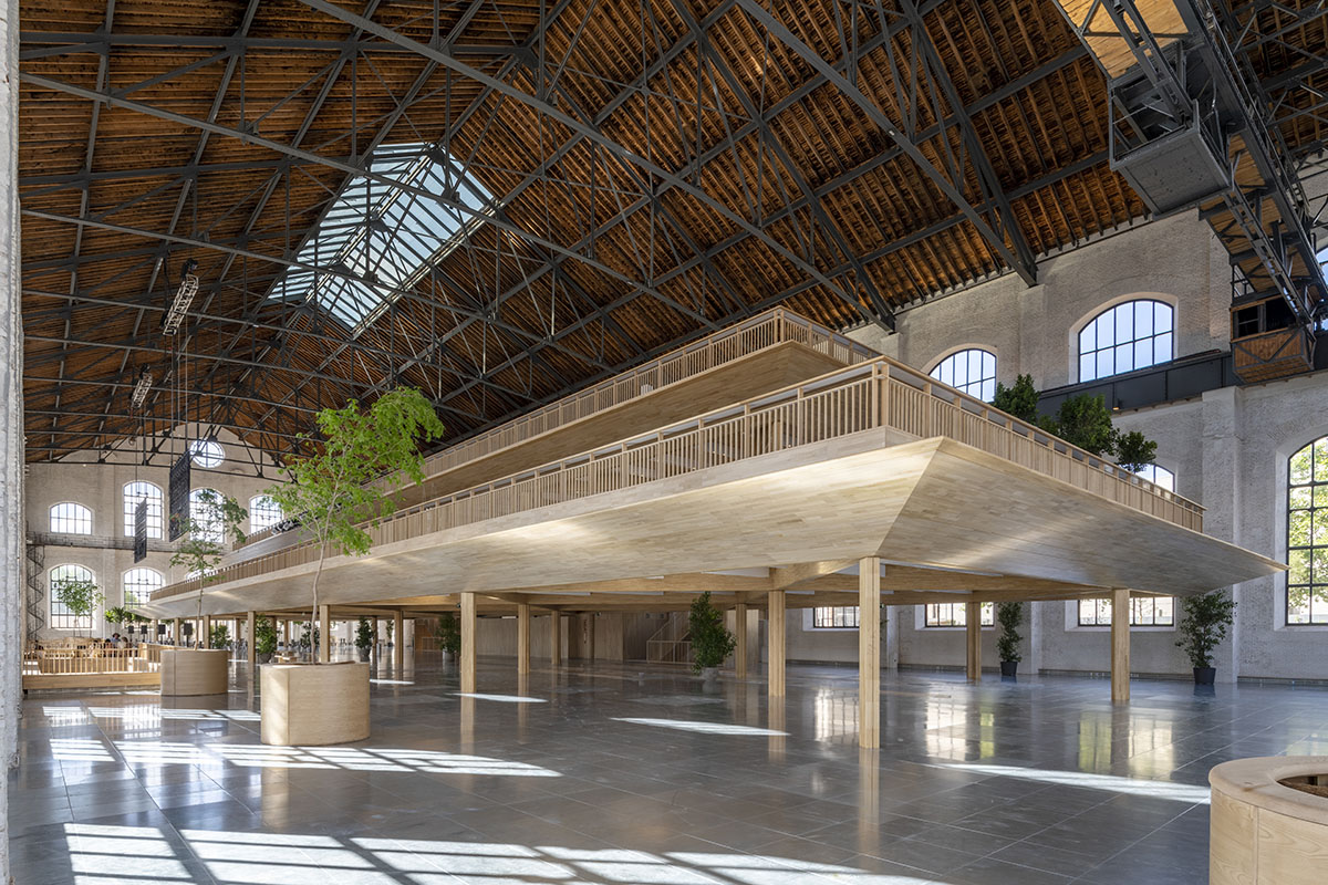 Foster + Partners creates flexible workspace with demountable timber structure for energy company
