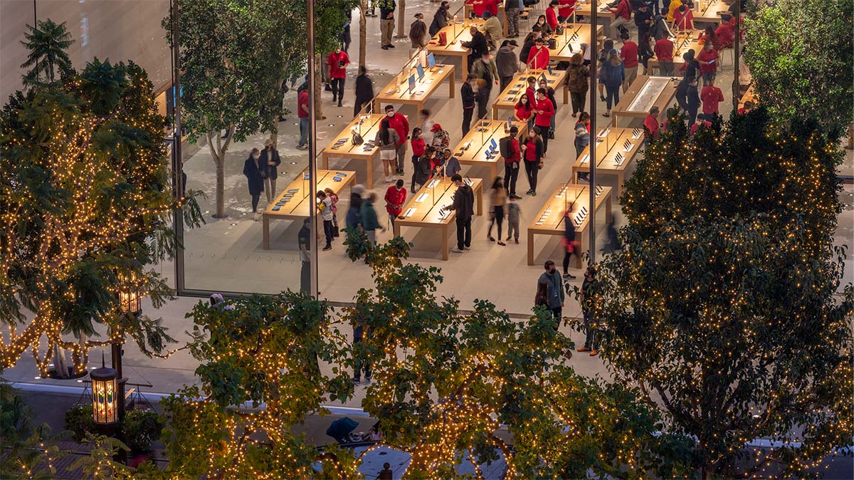 Apple store in LA's Beverly Center relocating to larger space on