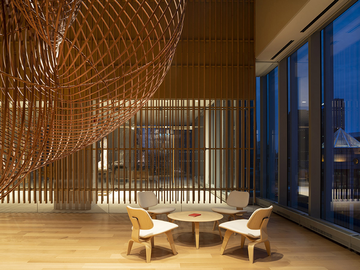 Alvisi Kirimoto transforms the 32nd floor of a skyscraper in Chicago