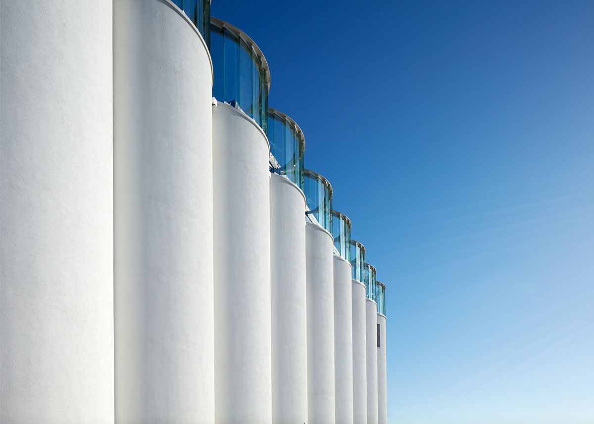 BAX, Mestres Wåge Arquitectes and Mendoza Partida unveil Kunstsilo, a new Nordic art museum