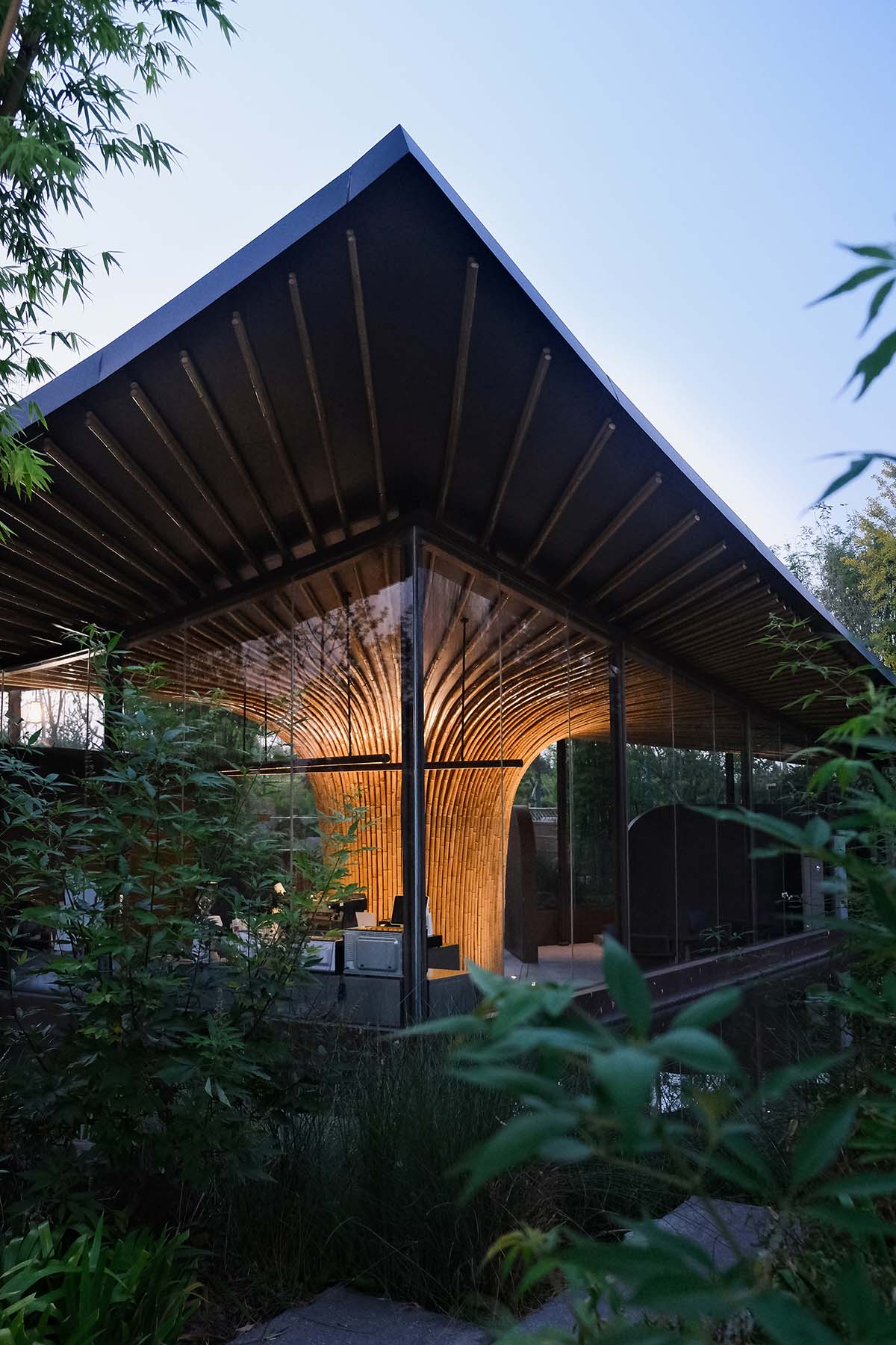 Archermit imagines an exhibition building as a huge bamboo tree at the center