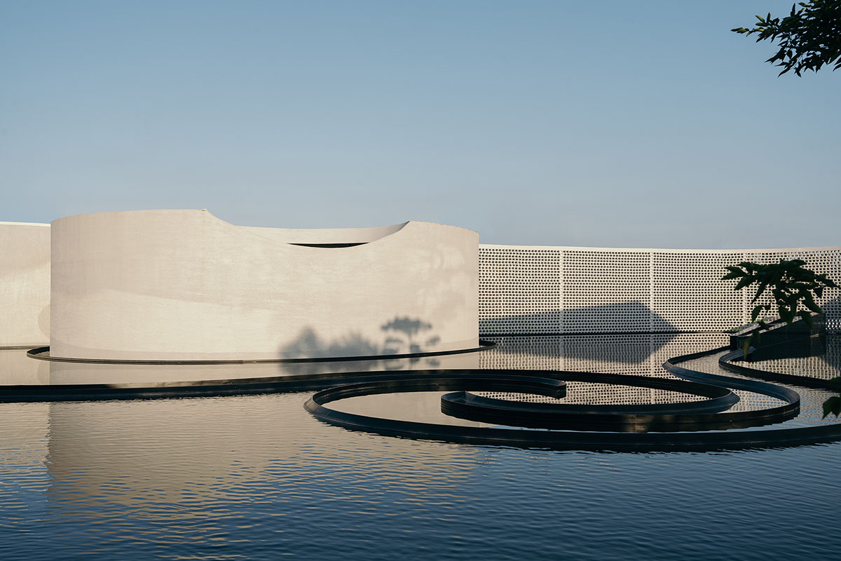 Circular, oval and square volumes form art museum designed by Wutopia Lab in China 