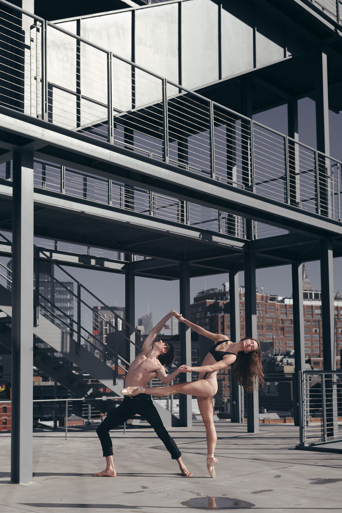 Choreographer Jacob Jonas combines art and dance through architectural backdrops