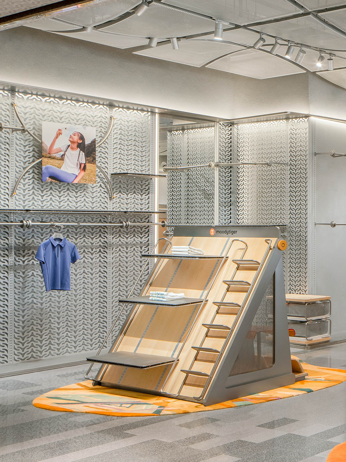 Sò Studio merges educational games with spatial design for a sports brand in Shanghai 