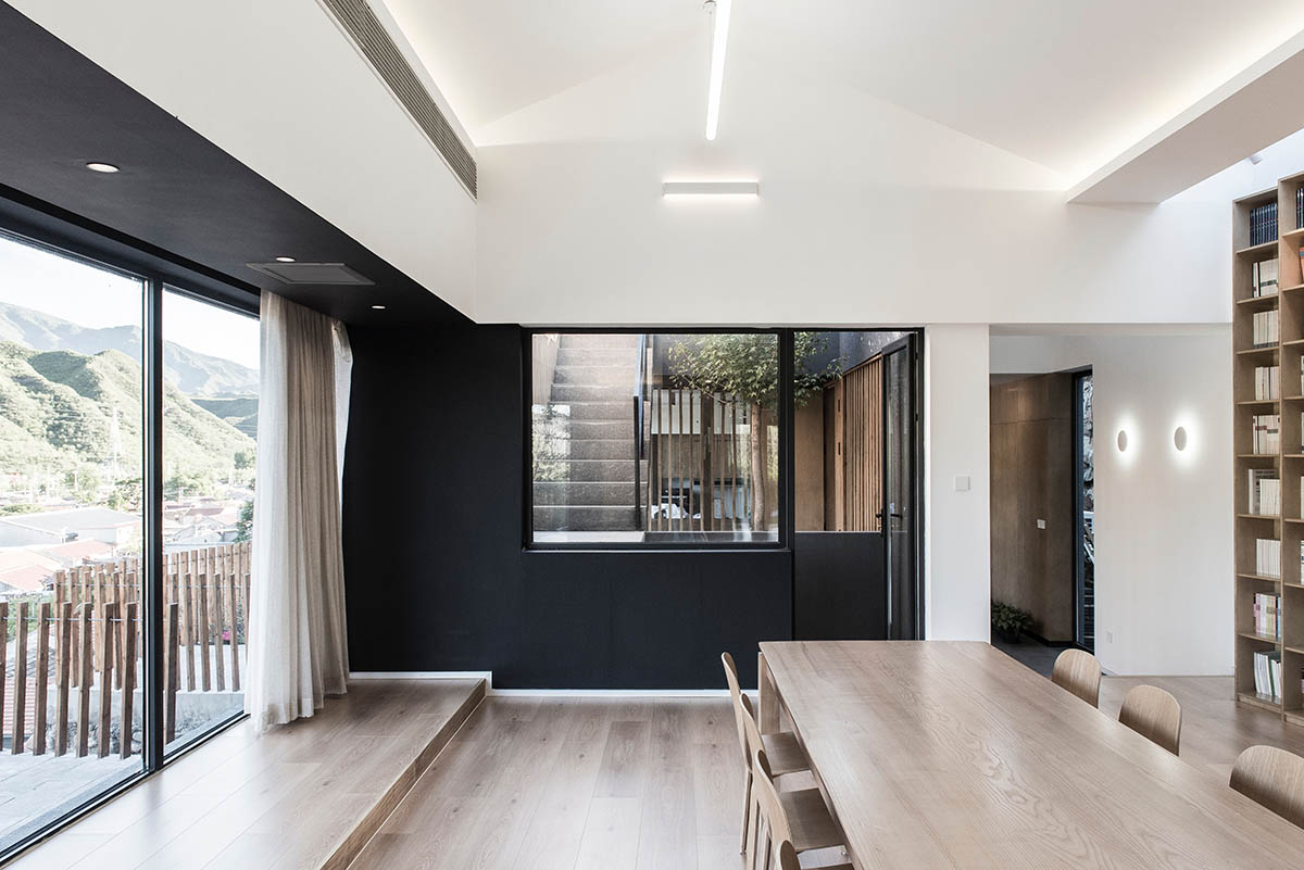 Fon Studio completes Donghulin Guest House on a hillside in Beijing