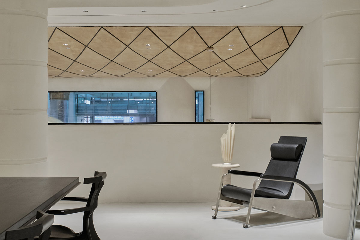 One Fine Day Studio & Partners creates grey-toned interiors for Maó store in Guangzhou