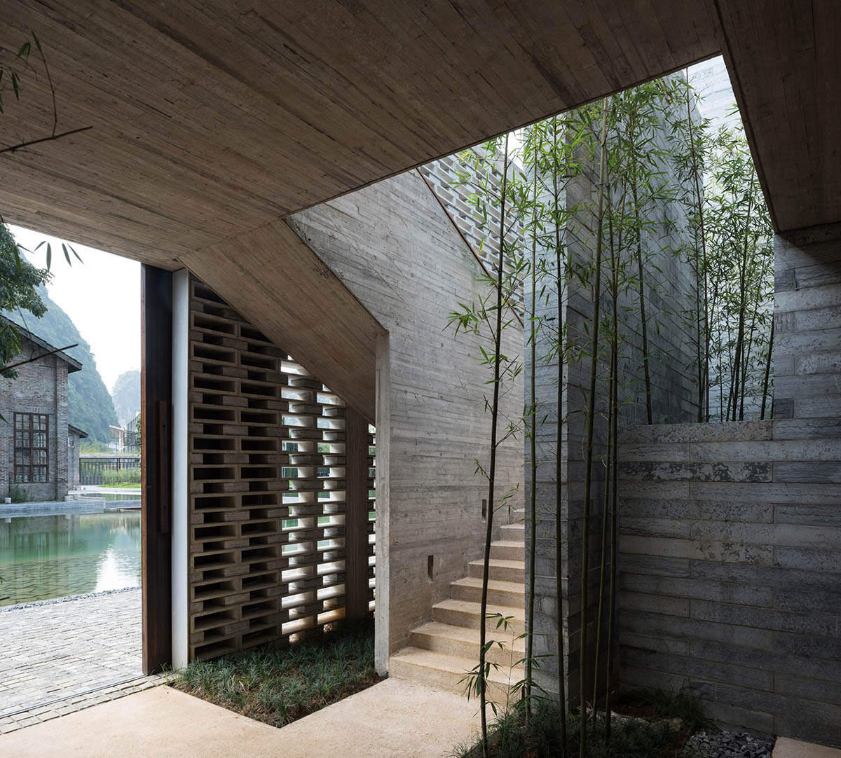 Vector Architects transforms old disused sugar mill into a hotel in China