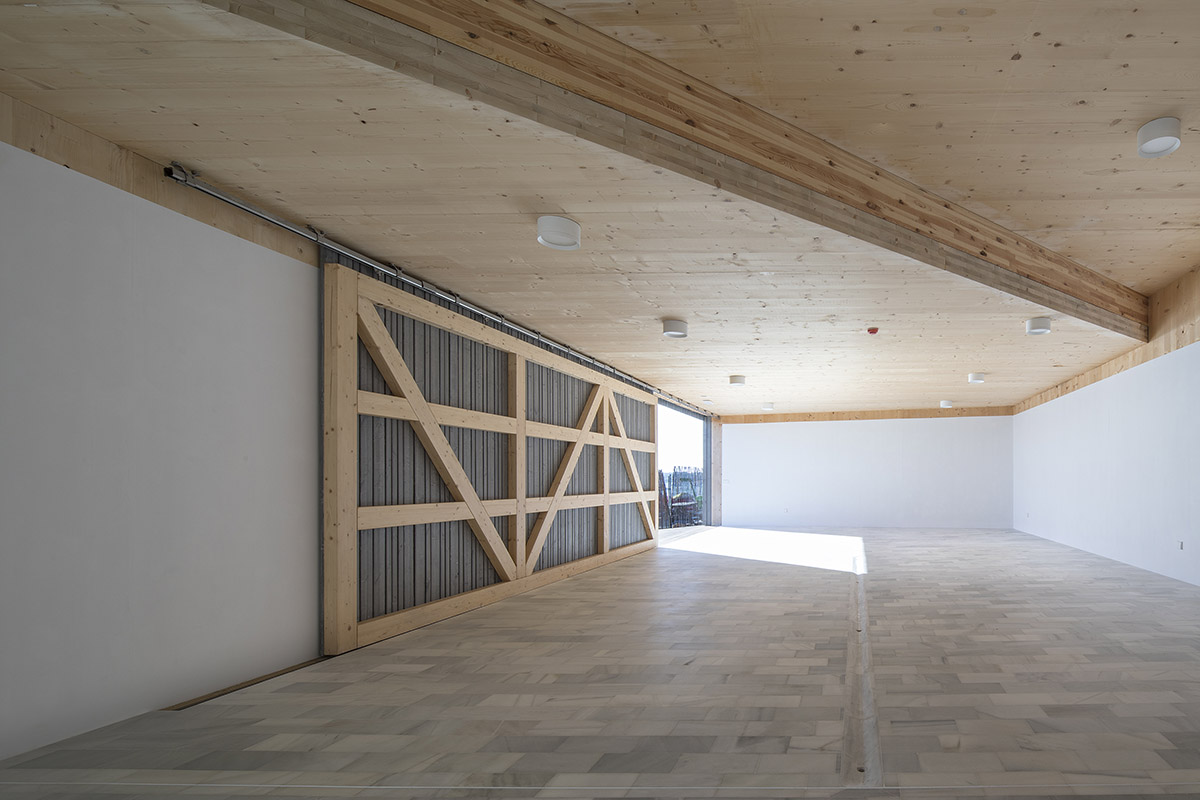 Marià Castelló Architecture completes Water Sports Center with permeable geometry in Formentera