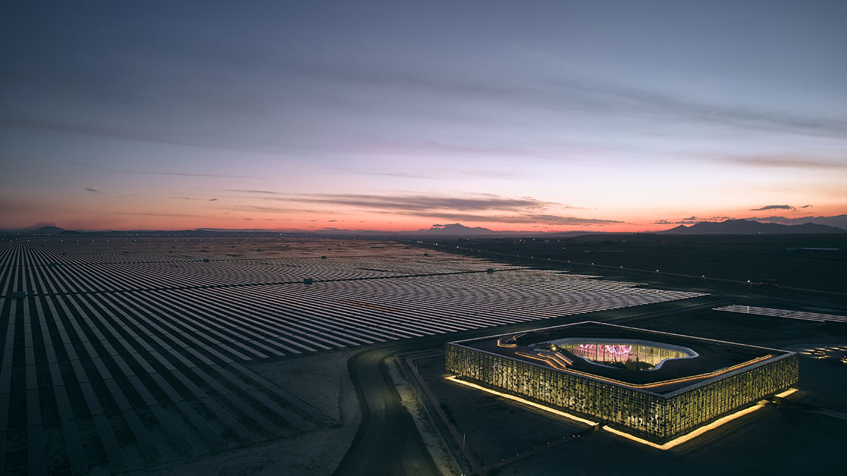 Bilgin Architects wraps control center in Türkiye with gleaming steel panels 