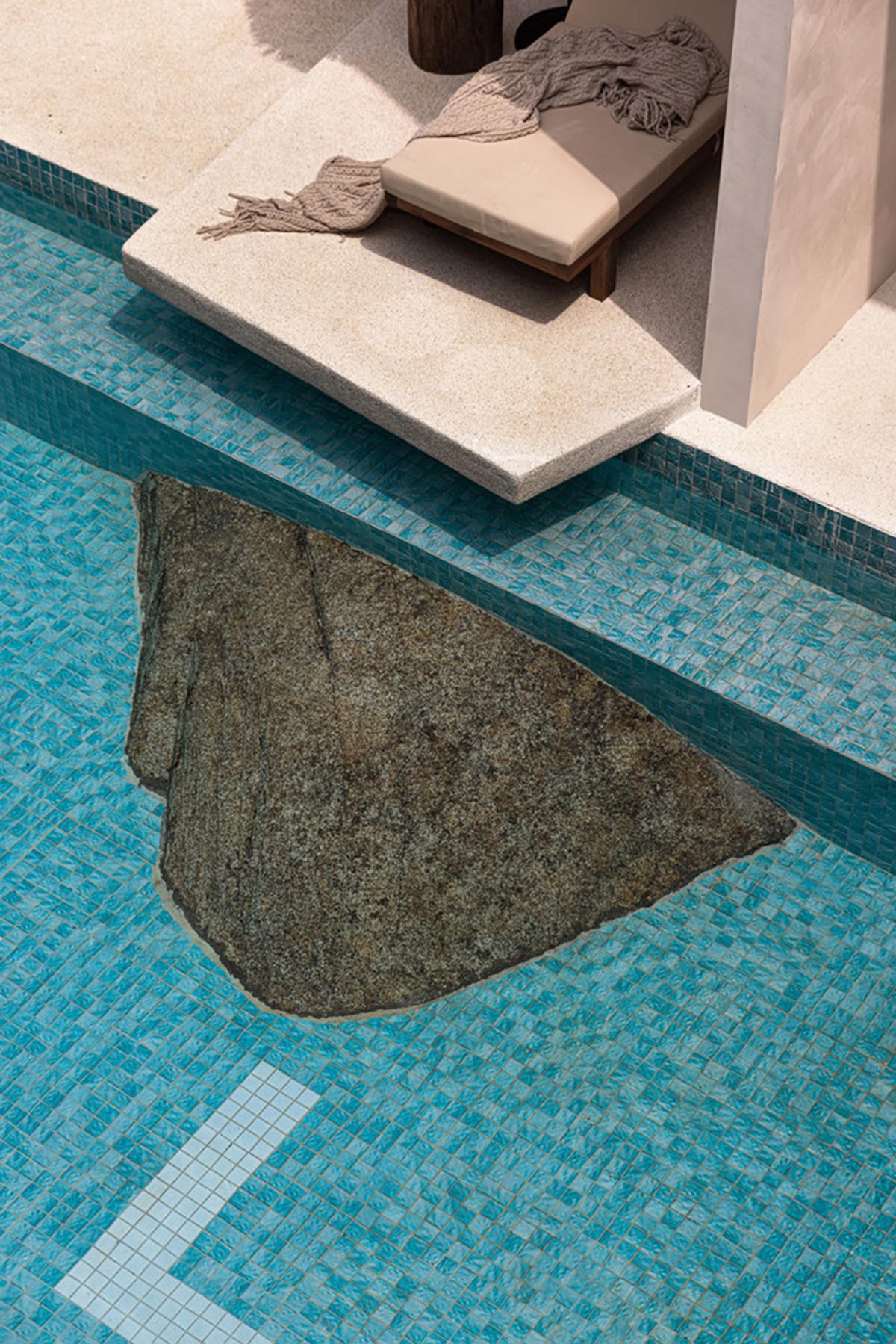 Oblique and hollow walls form this sculpted hotel by AT DESIGN in Southeast of Xiamen