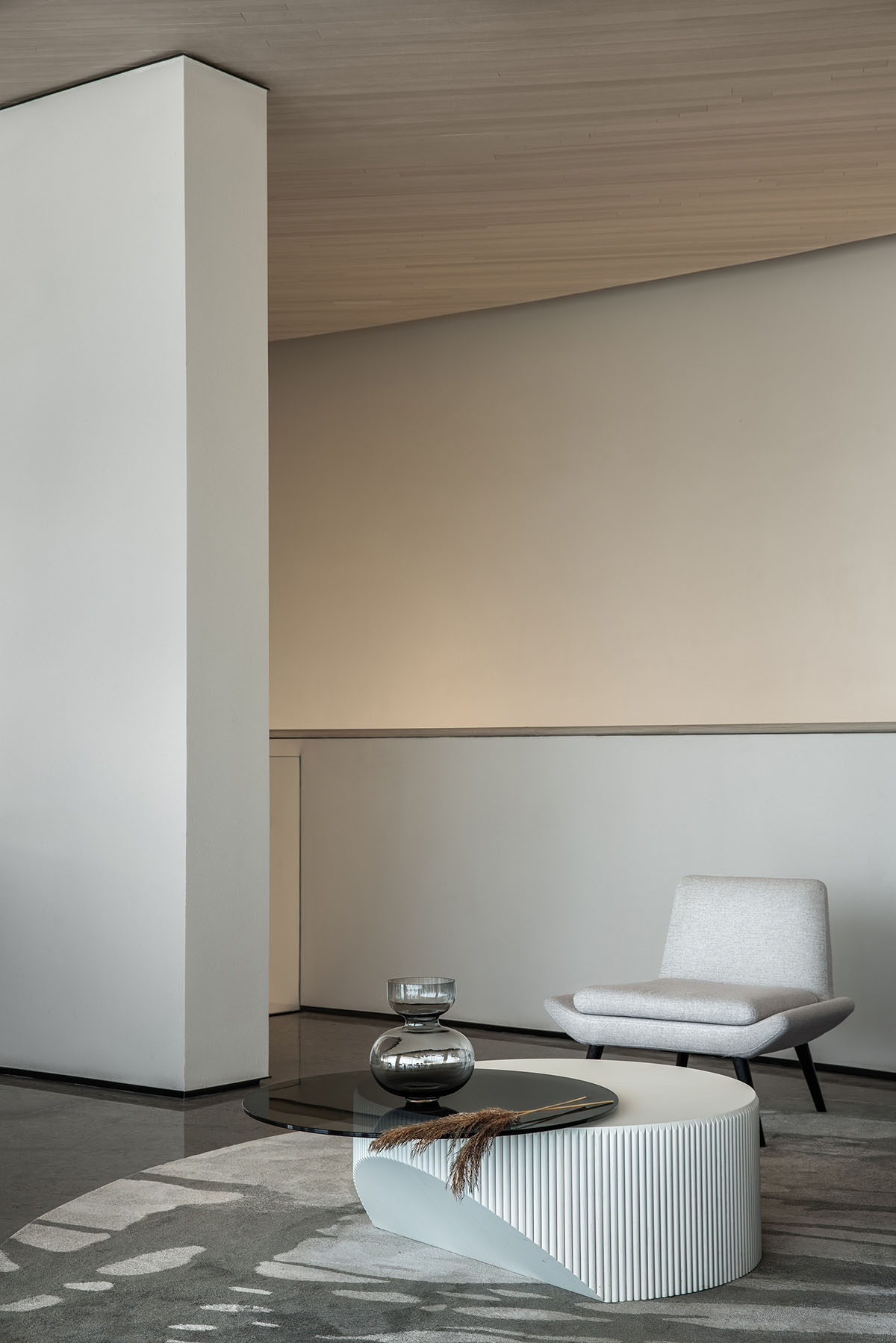 ONE-CU Interior Design Lab completes interiors of Xi'an Vanke - View Lake Sales Center in China