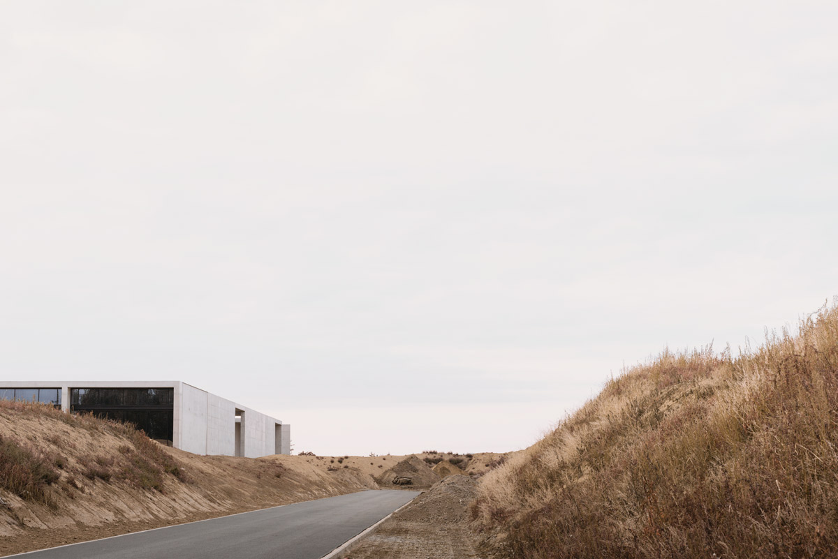 KAAN Architecten completes Crematorium Siesegem nestled in the landscape of Aalst
