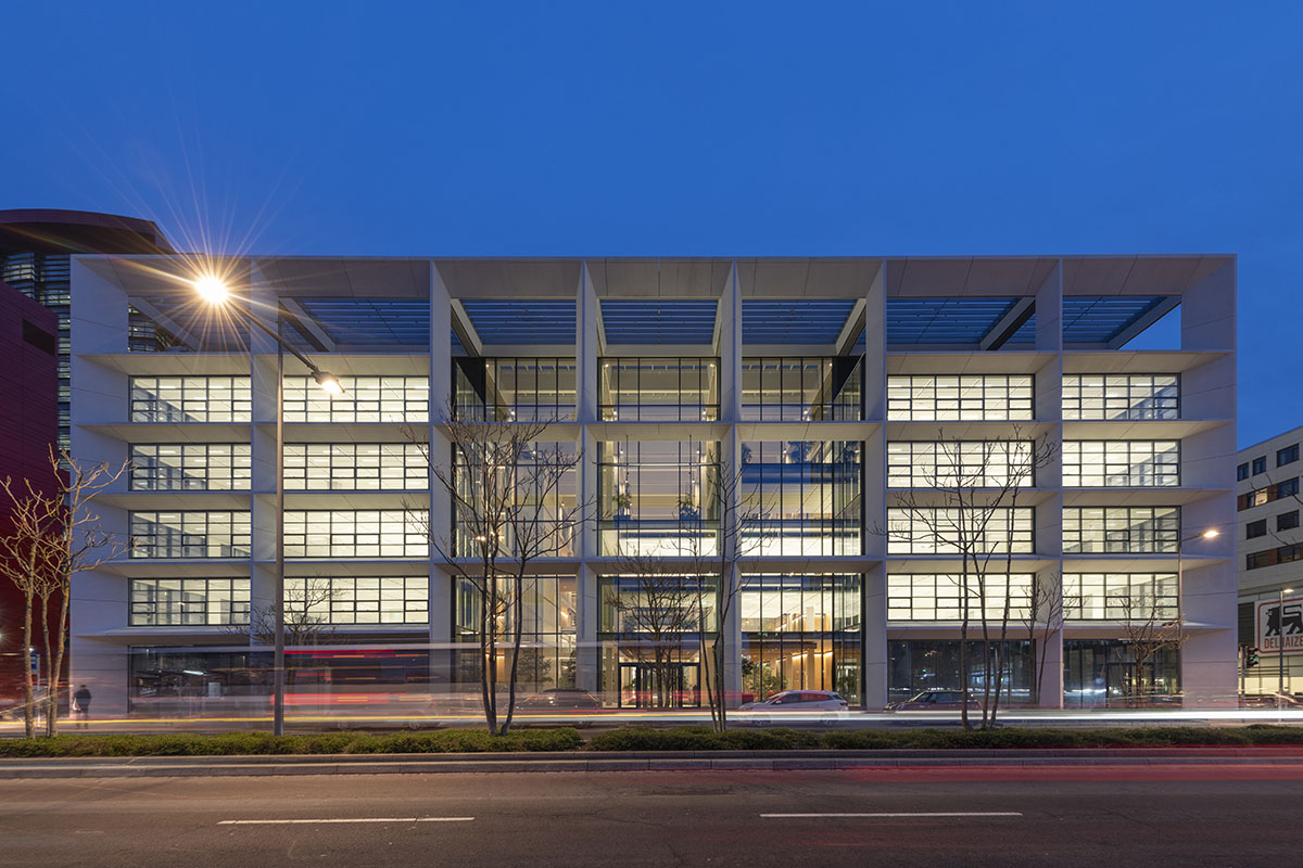 Foster + Partners completes office complex addressing flexible working environments in Luxembourg 