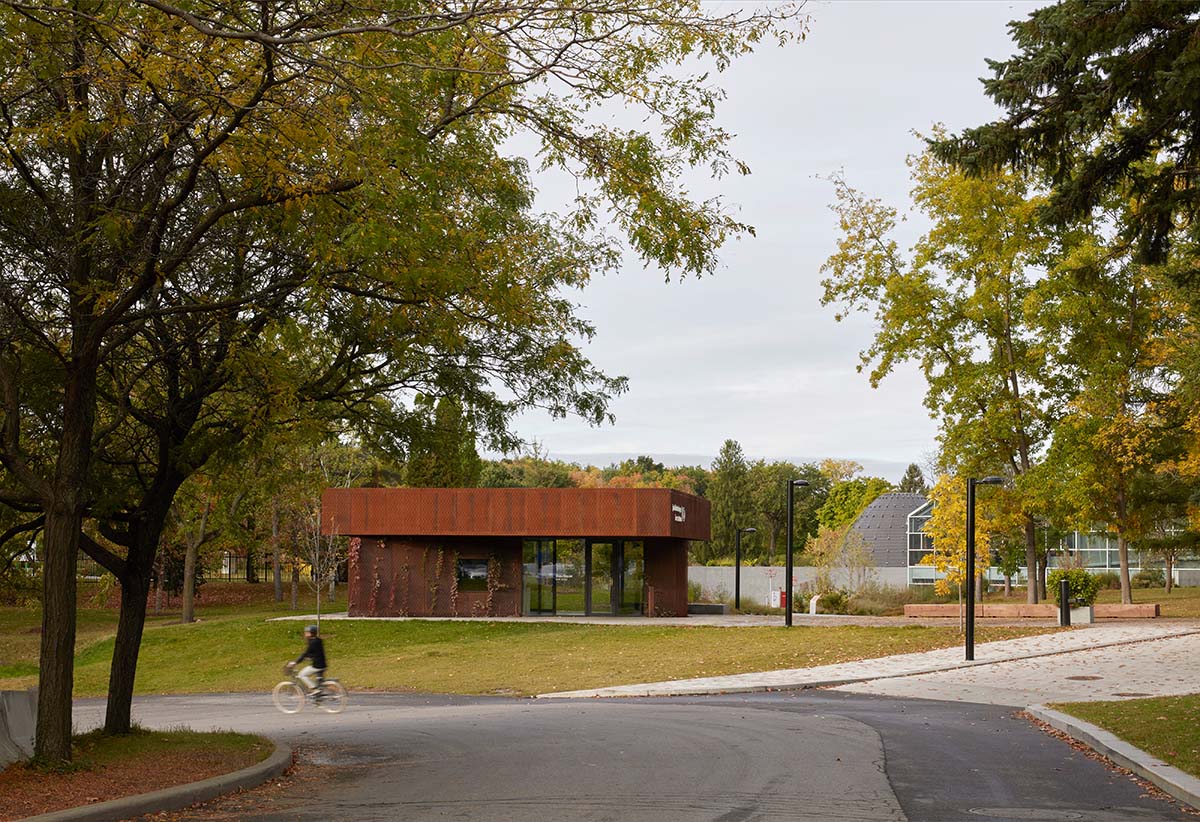 Corten steel pavilion by Pelletier de Fontenay plays with two geometries in Montreal