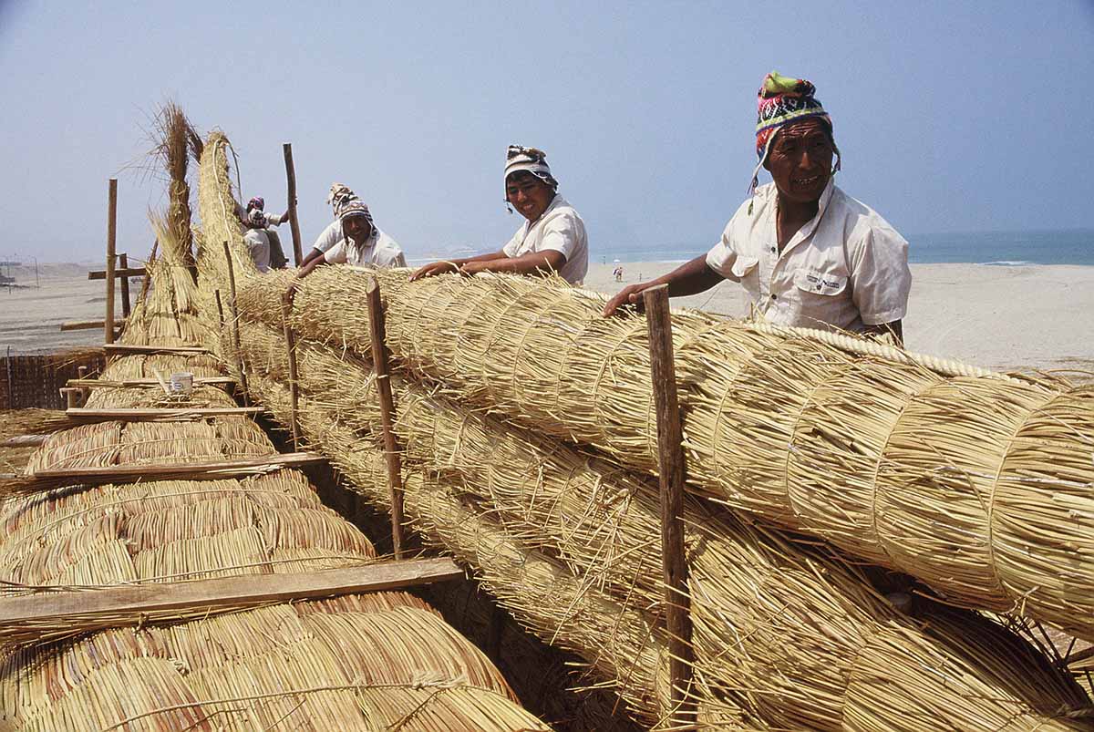 Peru Pavilion will unfold the ancestral techniques of the Uros and Aimara communities 