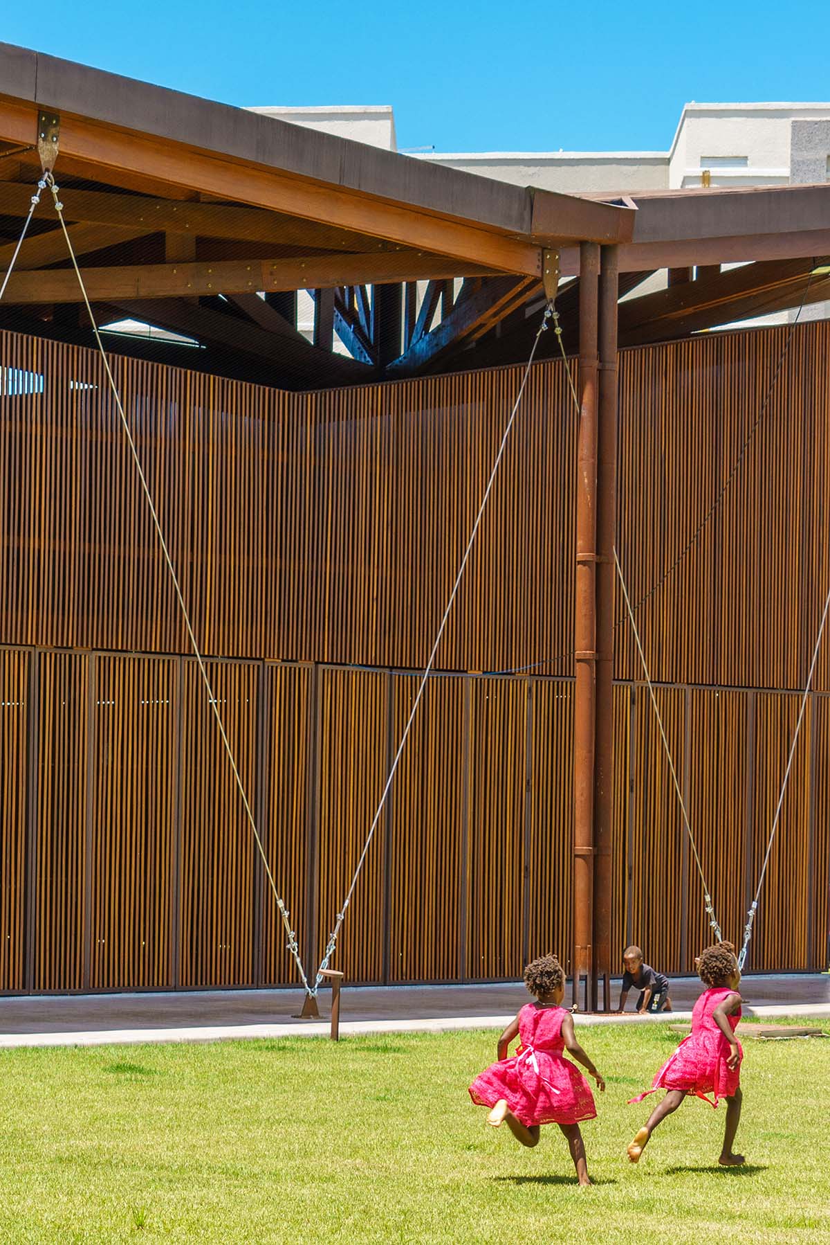 Conventual complex by Mixtura features wooden textures and artisanal details in Brazil 