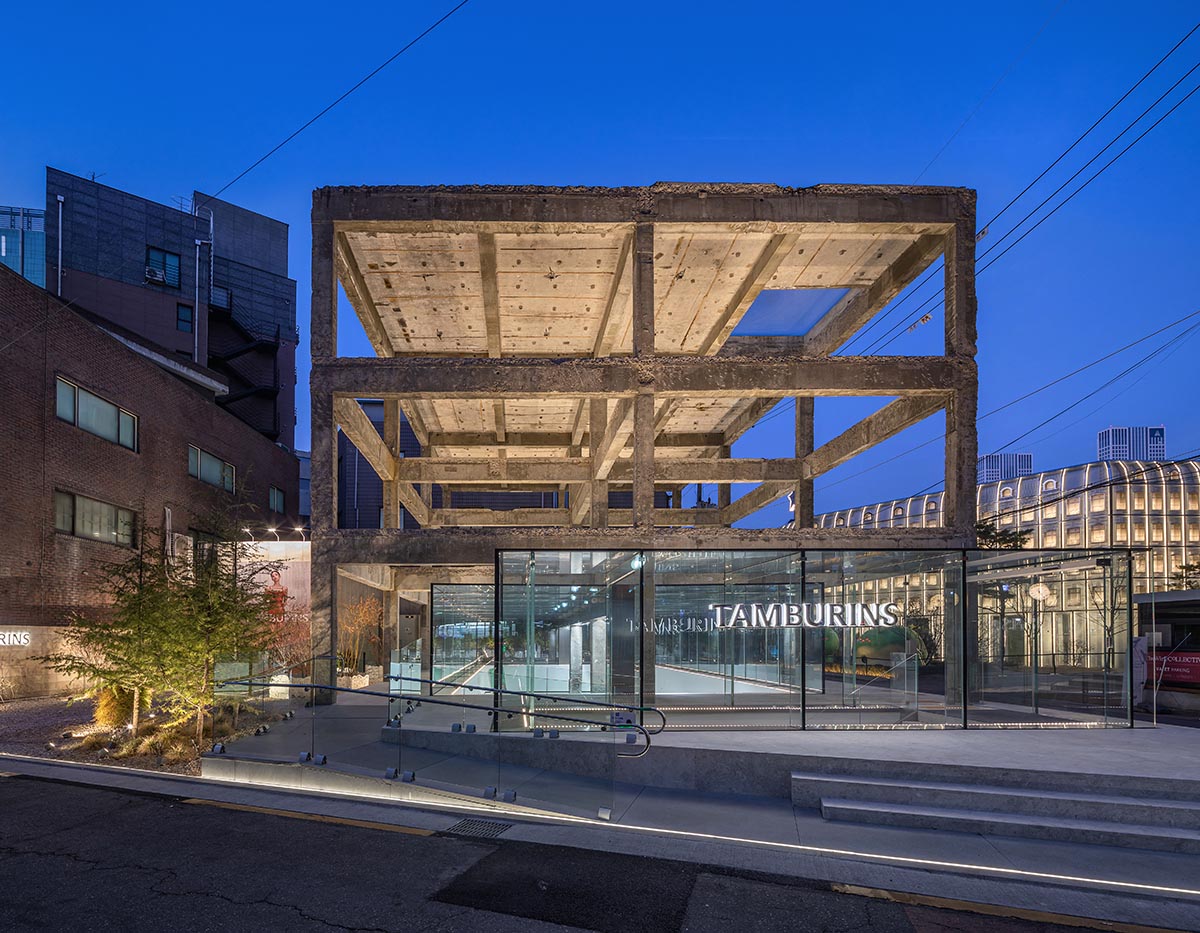 Perfume store by The System Lab shows the beauty of scent with gridded concrete and glass box