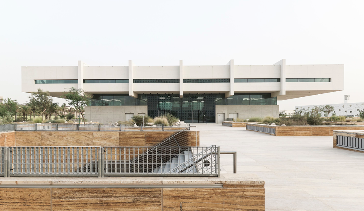 New photographs of OMA’s Qatar Foundation Headquarters revealed by Yueqi Jazzy Li