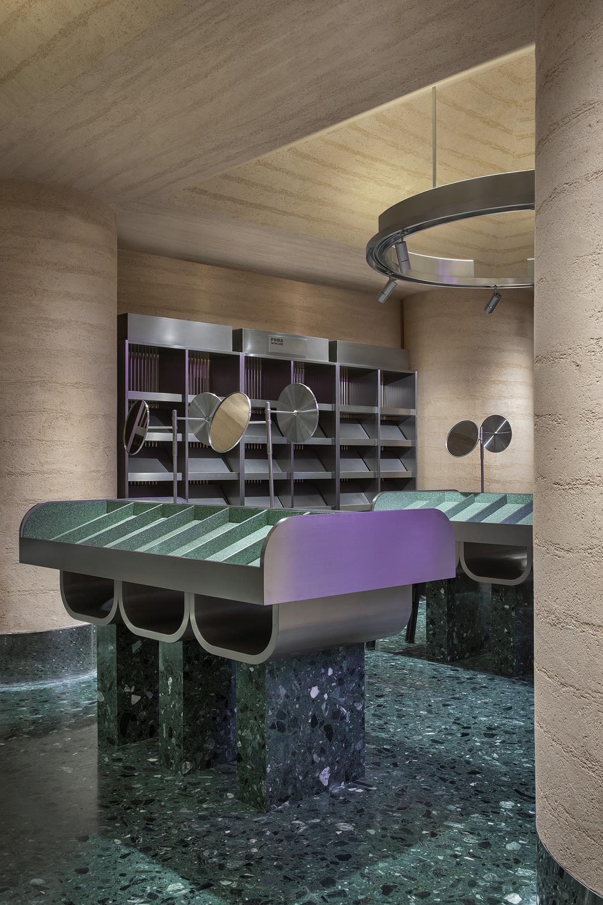 Silver gray tone and dark green retro elements form Haydon Zhengzhou by SALONE DEL SALON