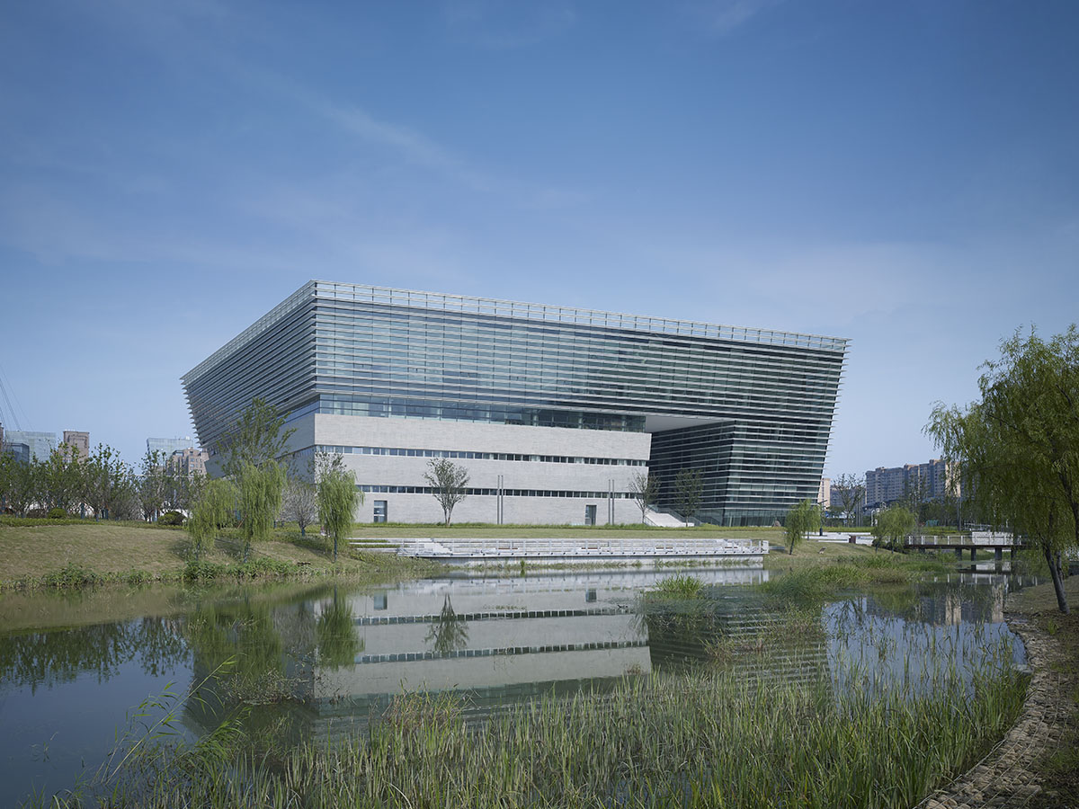 gmp releases first images of Suzhou No.2 Library featuring first intelligent storage system in China