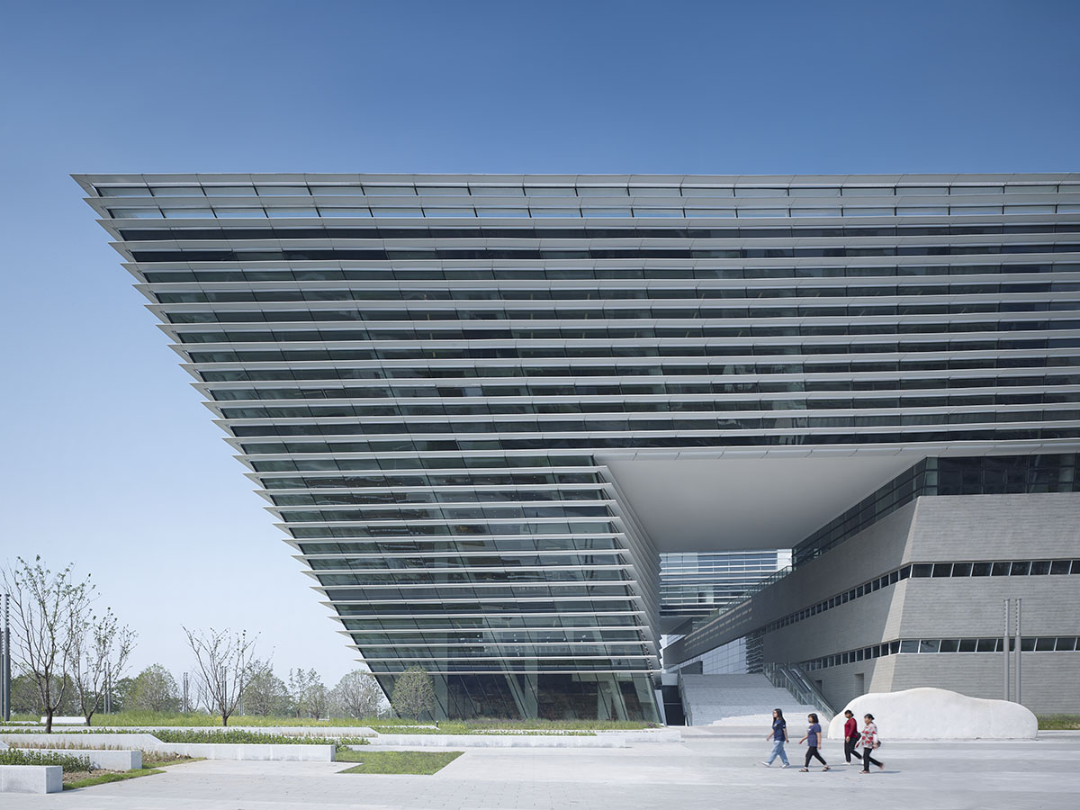 gmp releases first images of Suzhou No.2 Library featuring first intelligent storage system in China