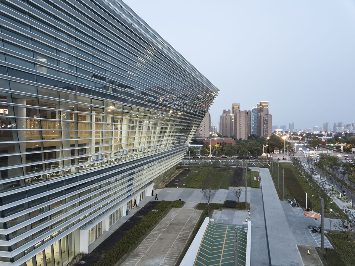 gmp releases first images of Suzhou No.2 Library featuring first intelligent storage system in China
