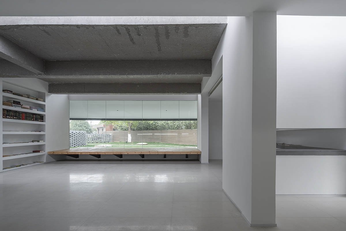 LUO studio completes Shayang Rapeseed Museum framing the landscape with silence in China