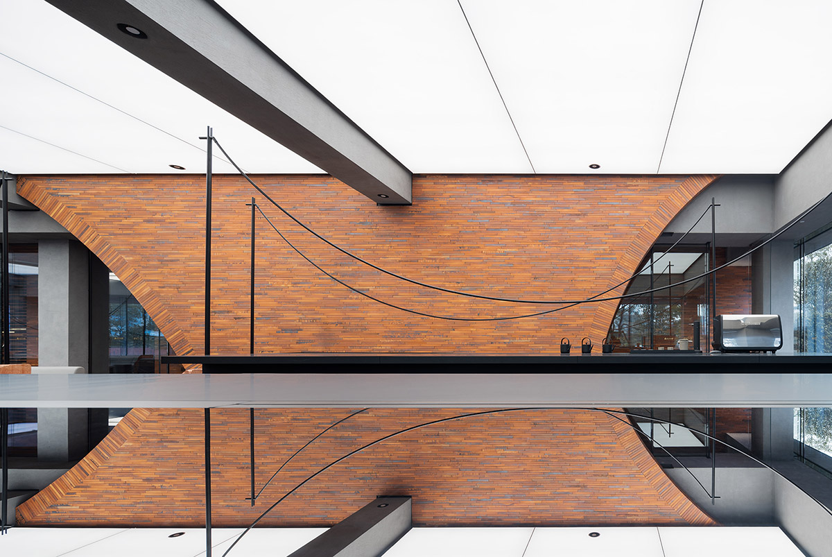 DOMANI completes TIC Art Center with red ceramic brick in Foshan 