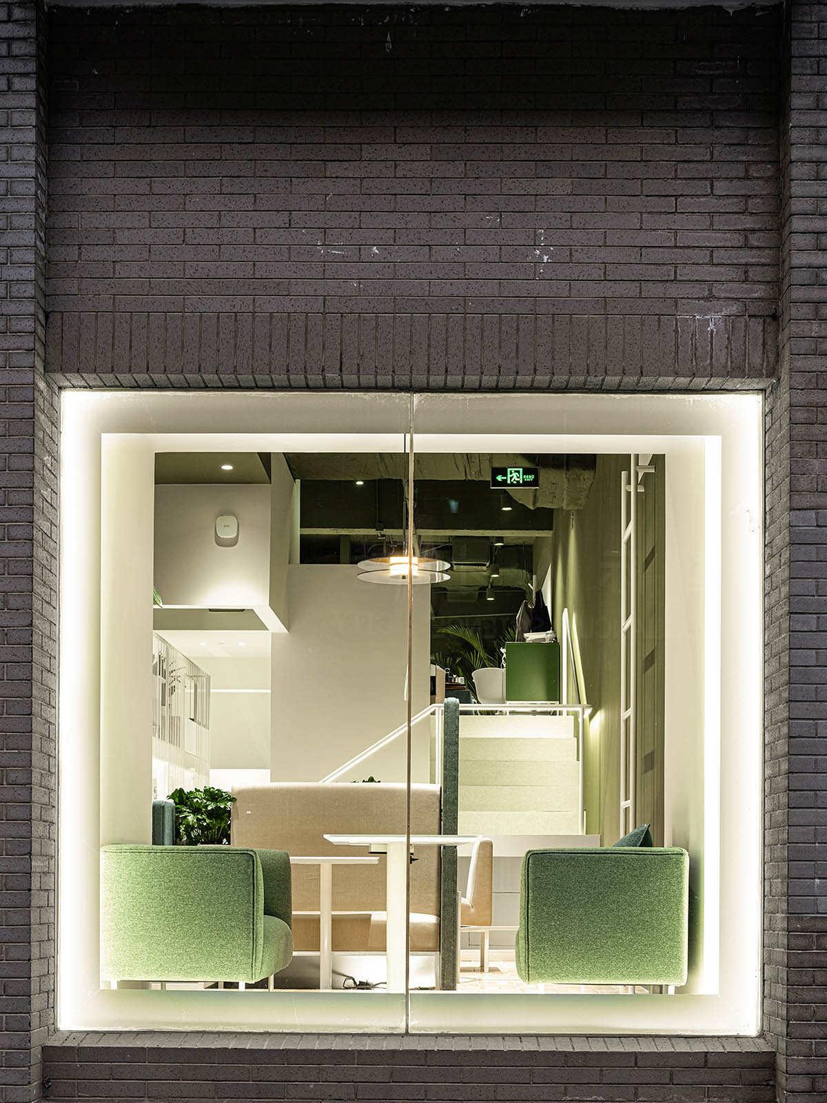 QUCESS Design completes Inno. EcoSLab combining white and green colors to energize interiors