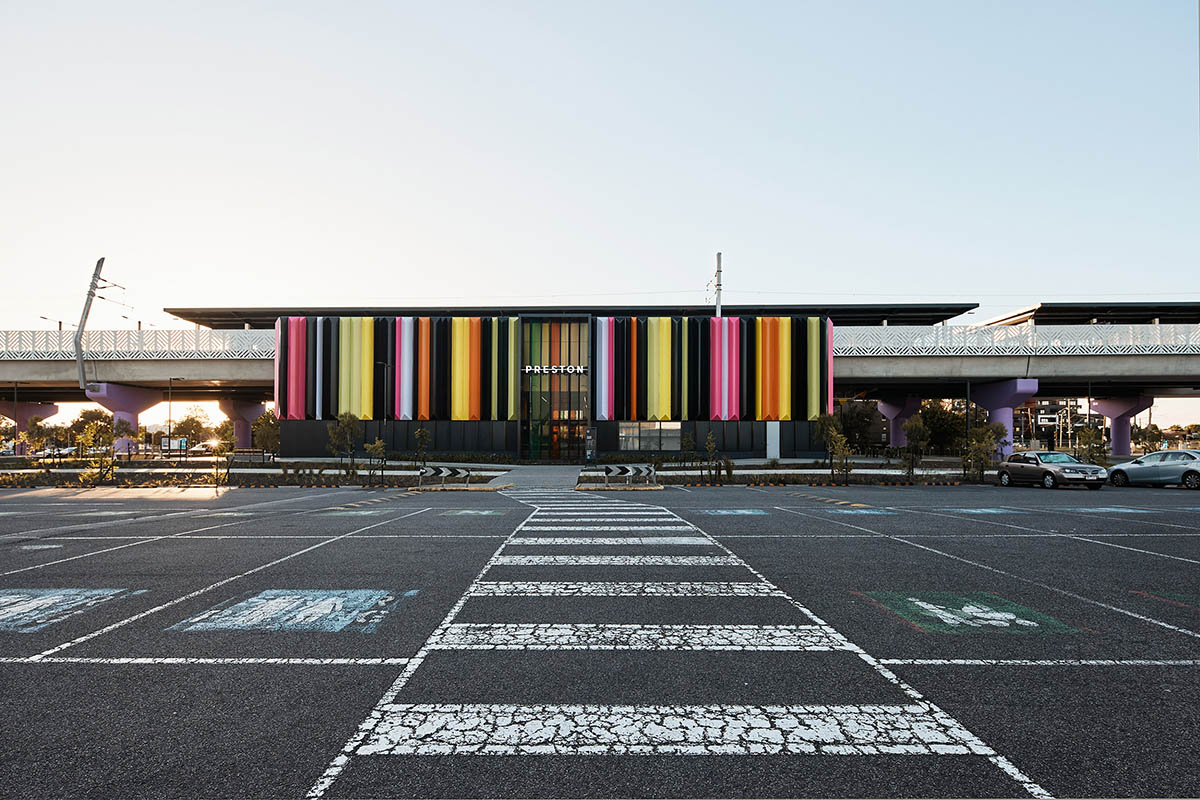 Wood Marsh abstracts Darebin’s roofscape into a 3D concrete pattern for Bell and Preston Stations