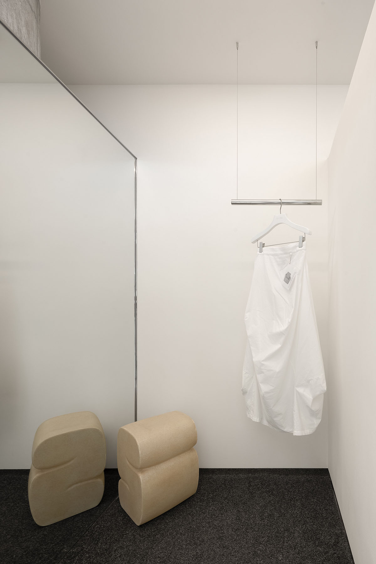 Various Associates creates a spatial experience of moving in waves for SND Sanya store in China